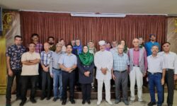 اصفهان میزبان دکتر بهشید برخوردار نماینده زرتشتیان...