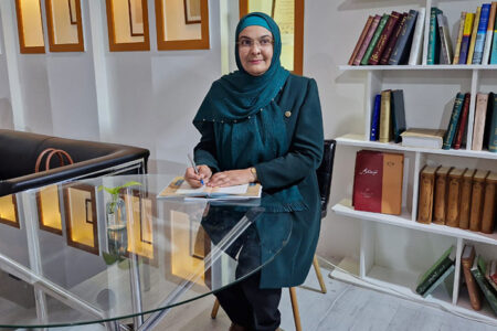 بازدید دکتر بهشید برخوردار، نماینده زرتشتیان در مج...